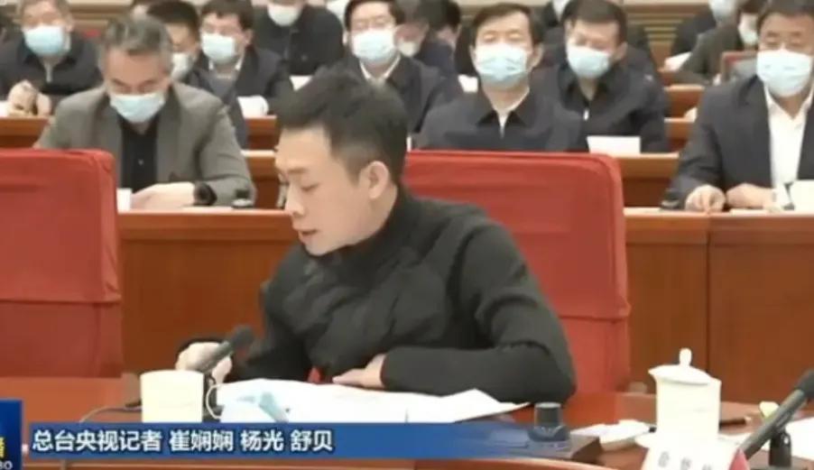 李一桐