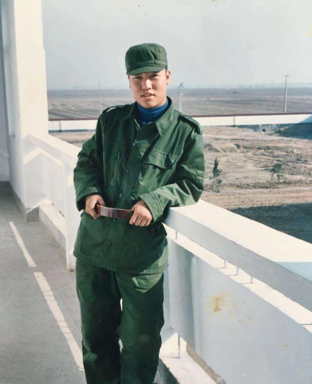 賈冰