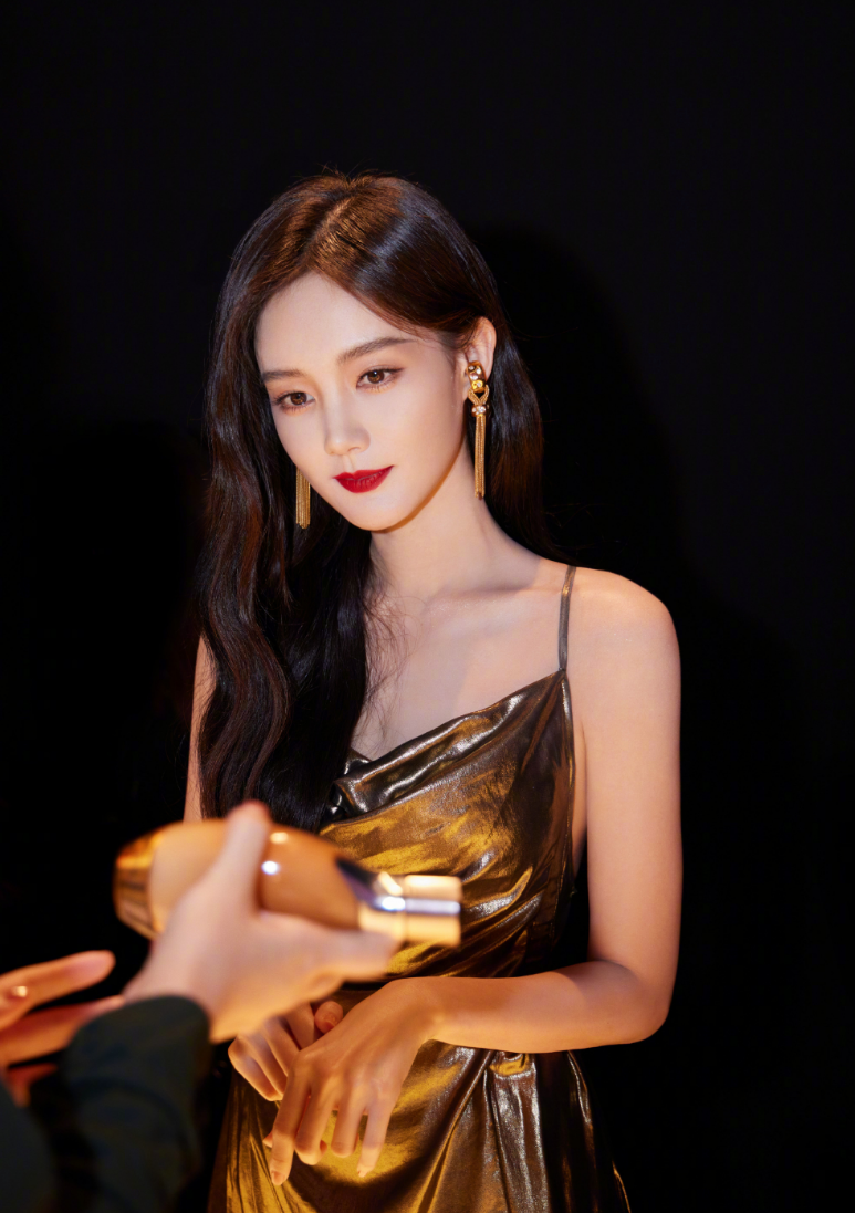 李一桐