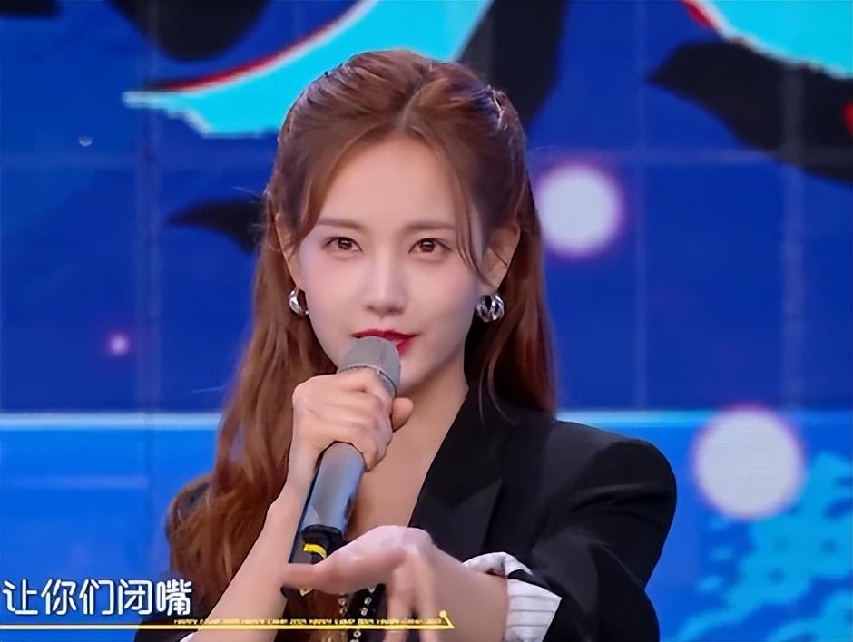 李一桐