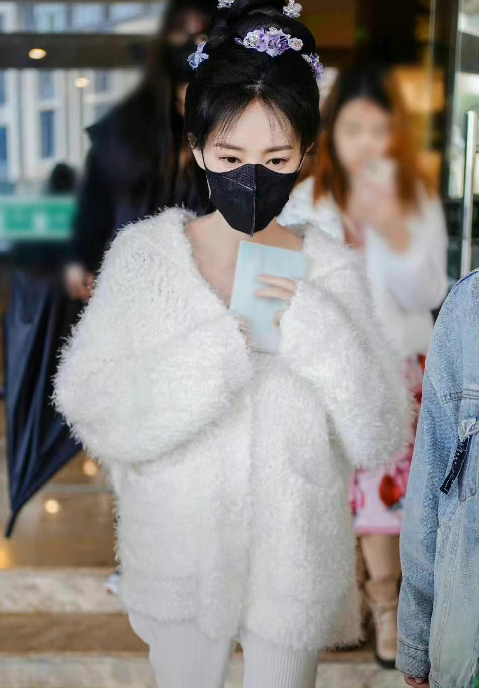 李一桐