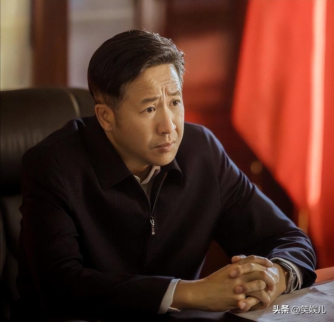 李一桐