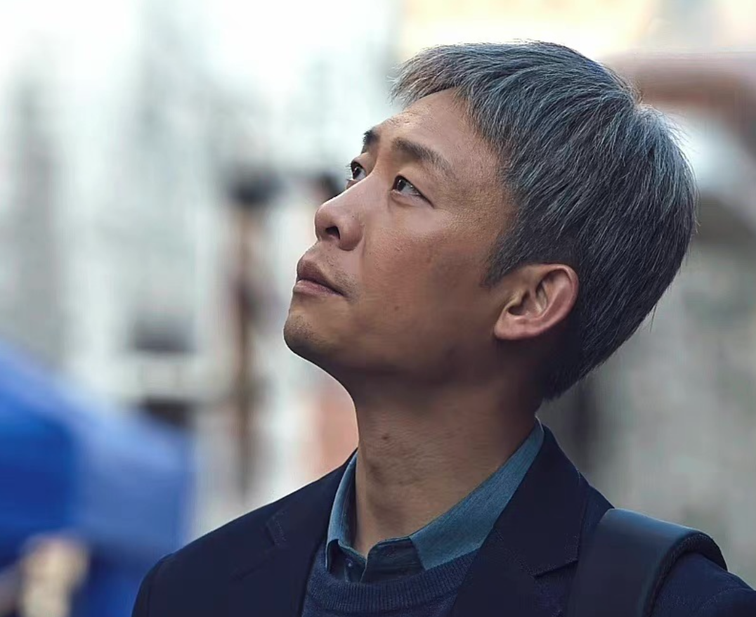 李一桐