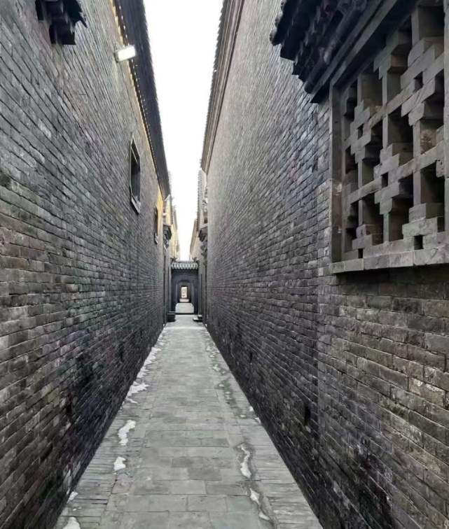 雷佳音