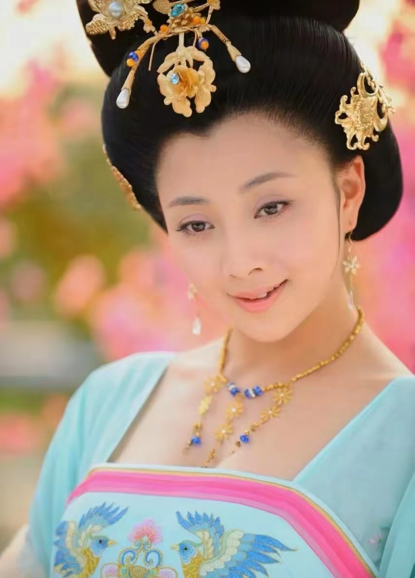 殷桃