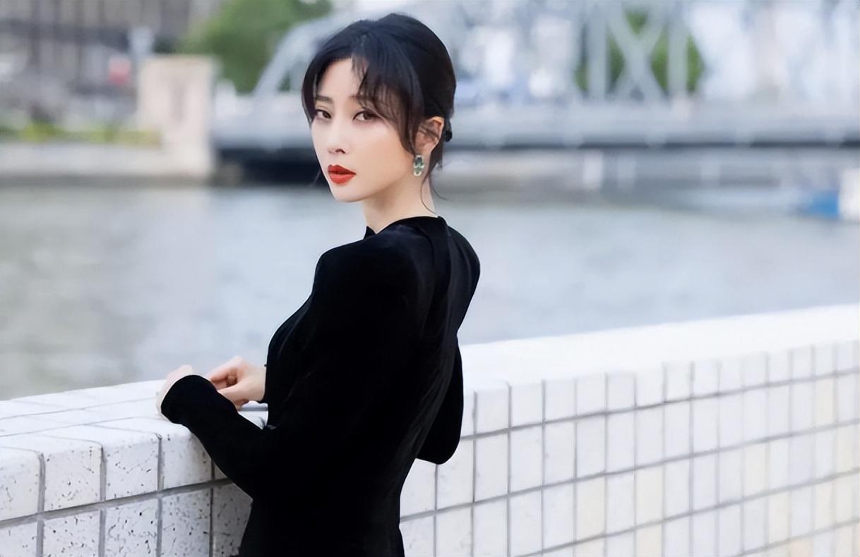 殷桃