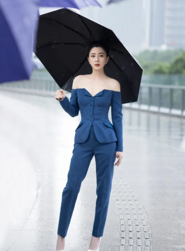 殷桃
