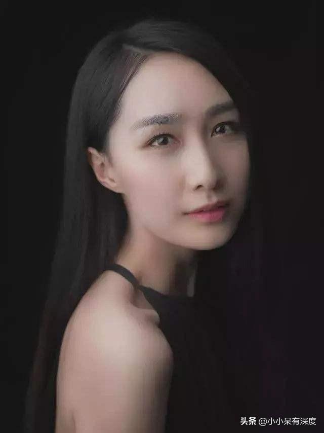 雷佳音