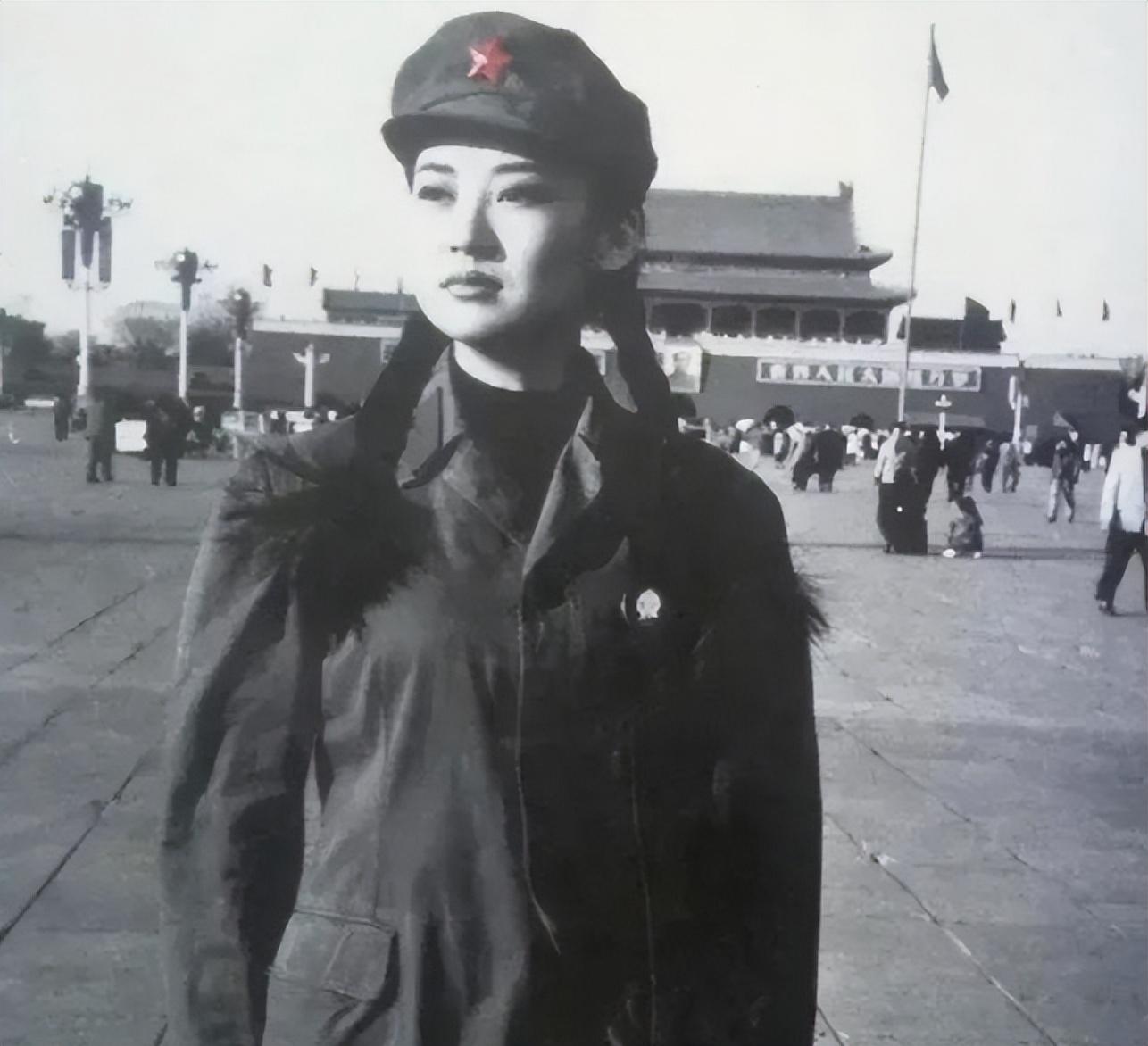 殷桃