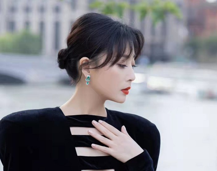 殷桃