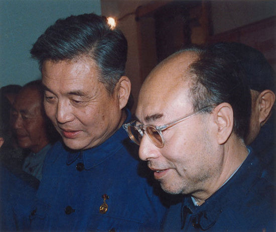 鄧農先
