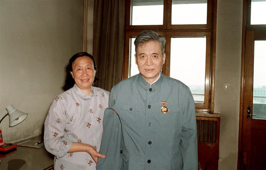 鄧農先