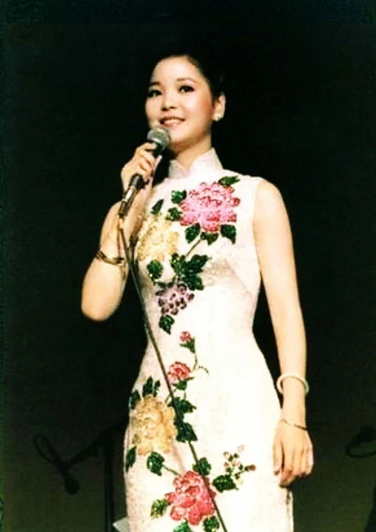 鄧麗君