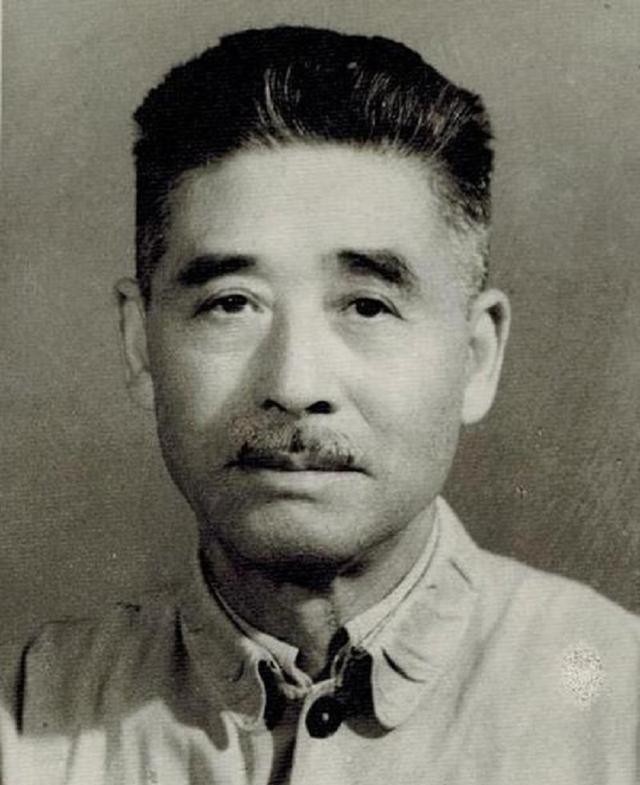 鄧農先