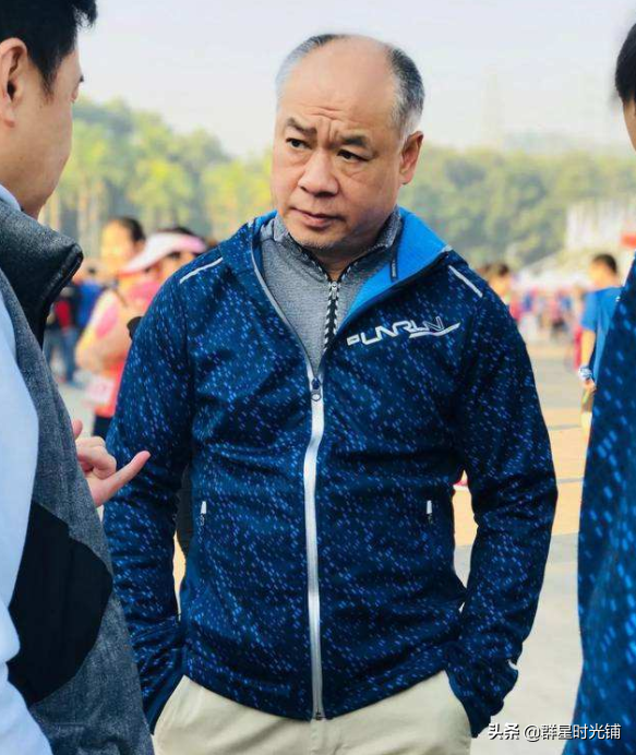李寧