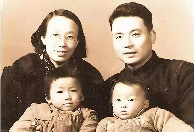 鄧農先