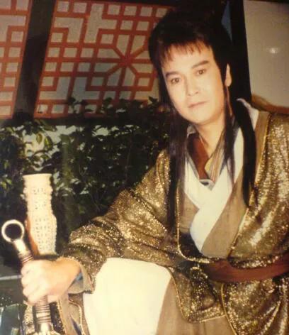 孟飛