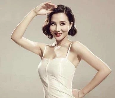 阿朵