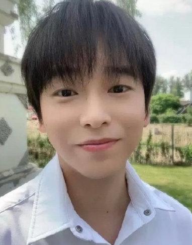 彭昱暢