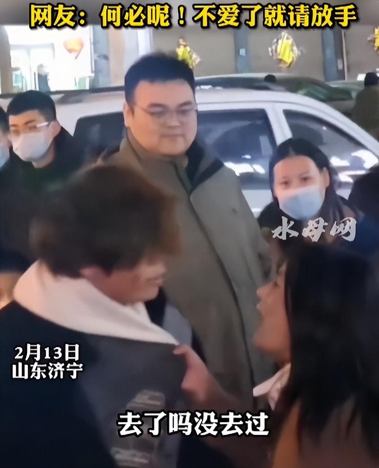 賈冰