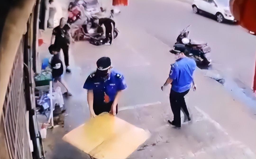賈冰