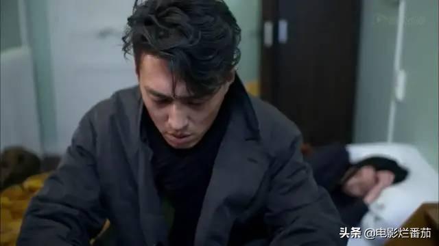 靳東