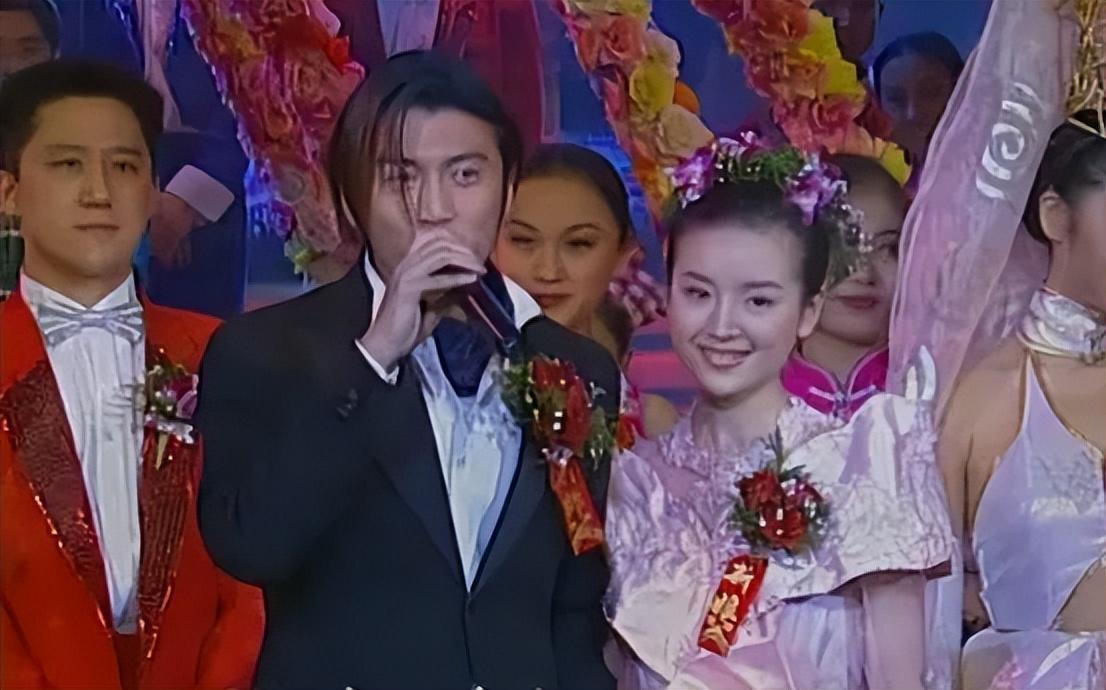 王菲