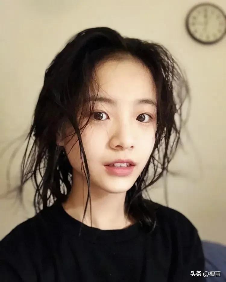 李庚希