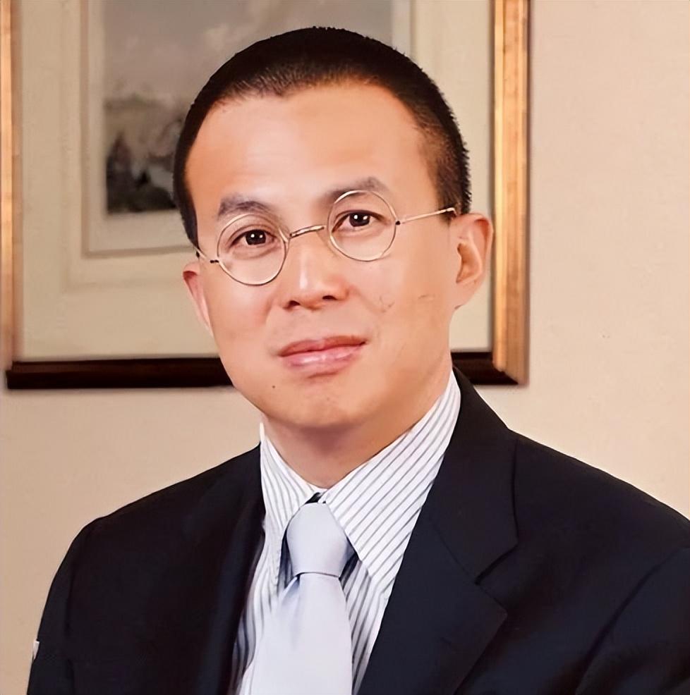 梁洛施