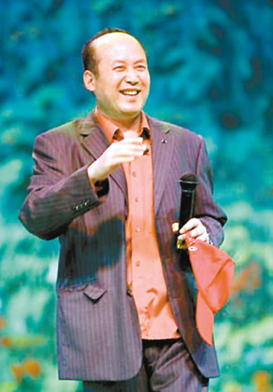 蔡明