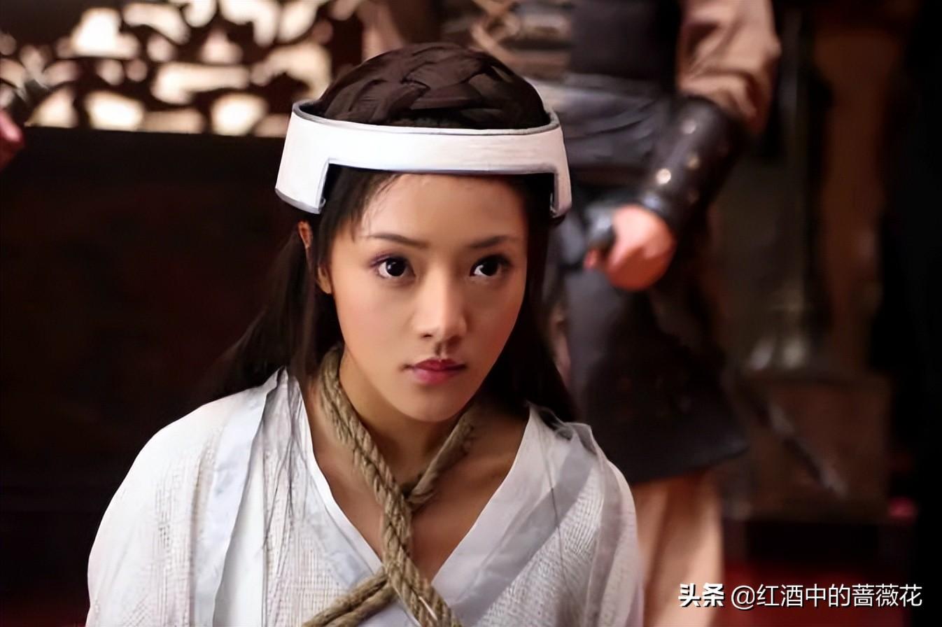 鄧家佳