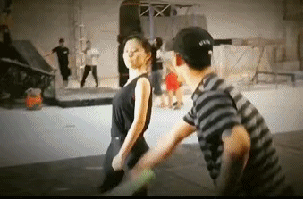 熱依札