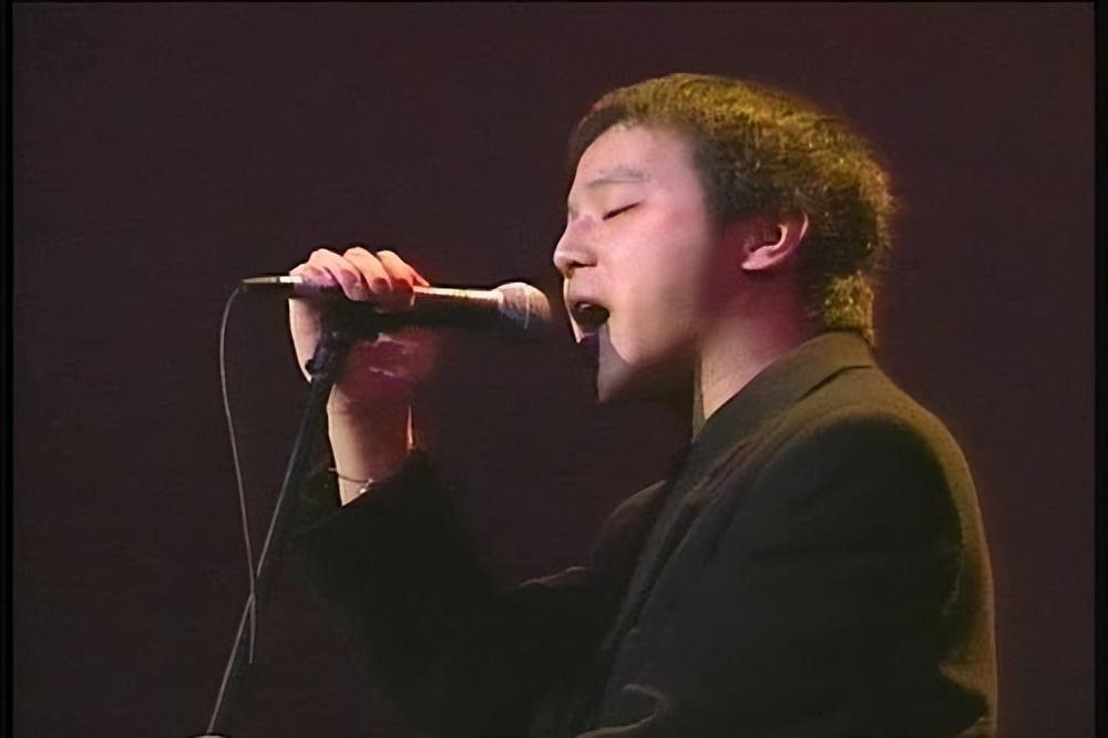 竇唯