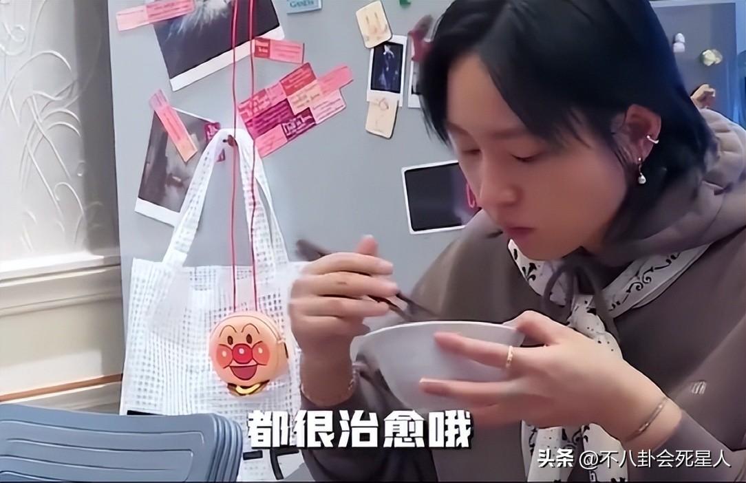週筆暢