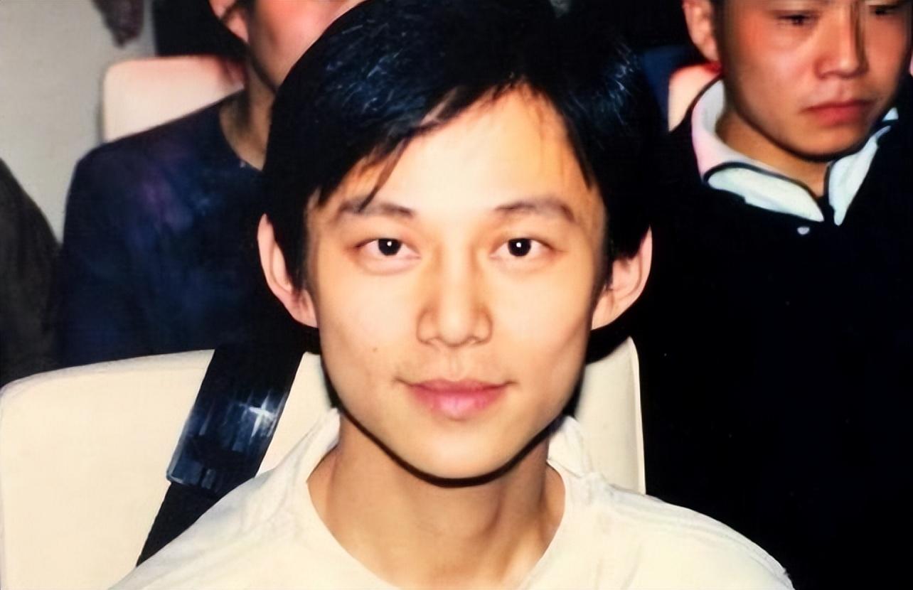 何炅
