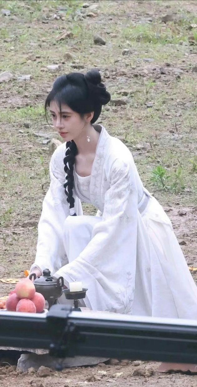 鞠婧禕