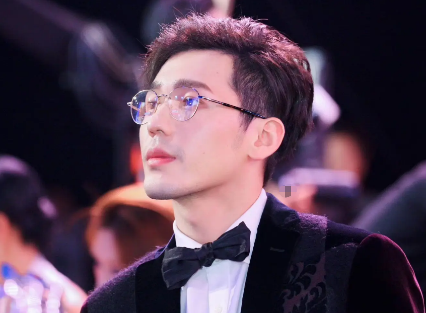 白宇
