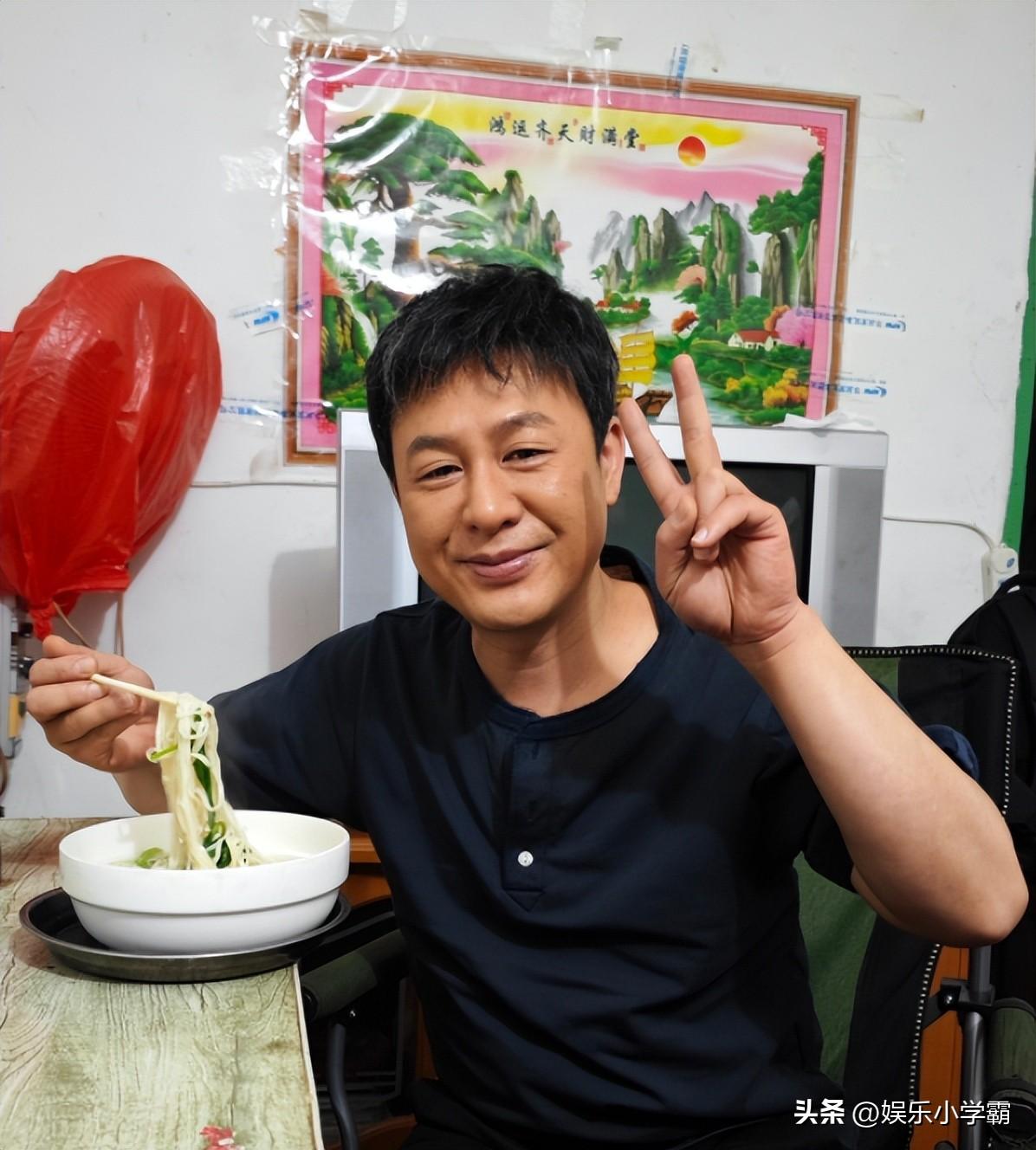 張頌文