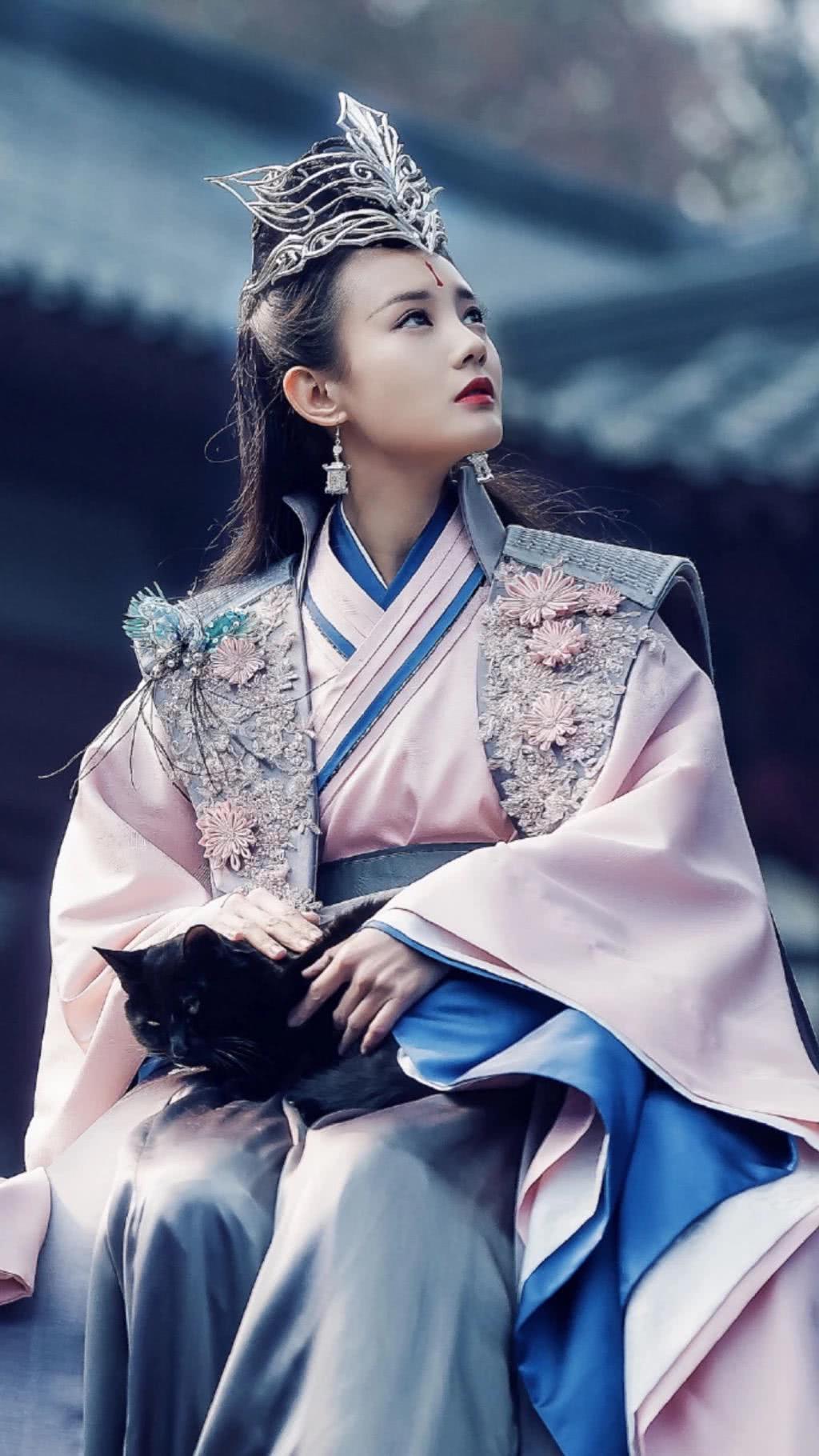 李一桐