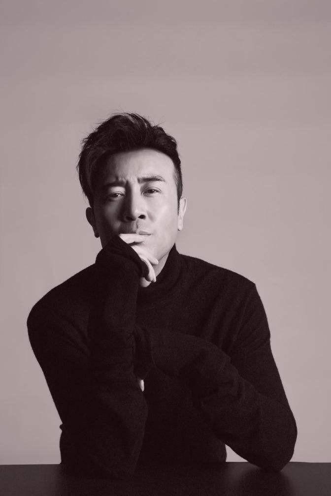 於和偉