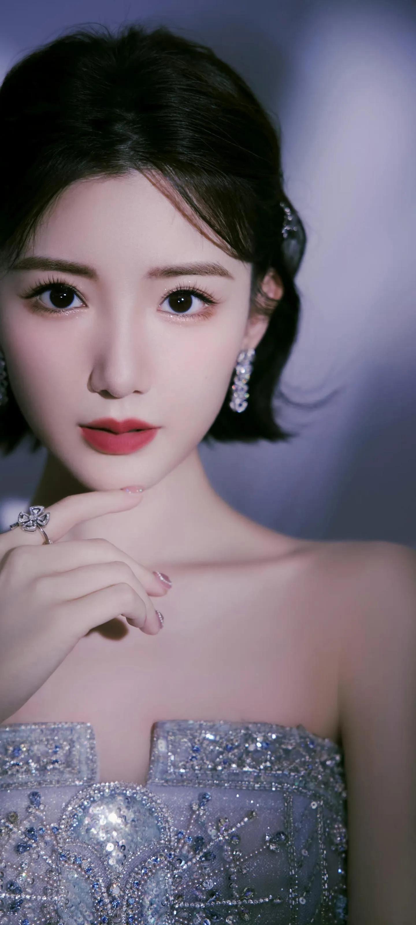 毛曉彤