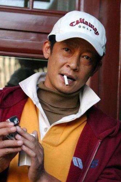 王志文