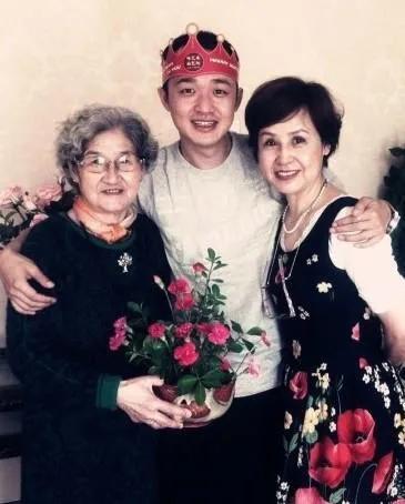 包文婧