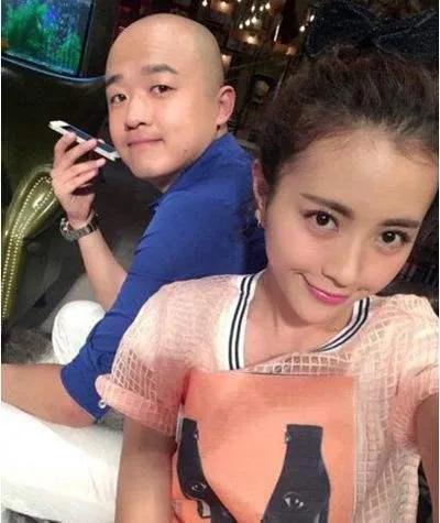 包文婧