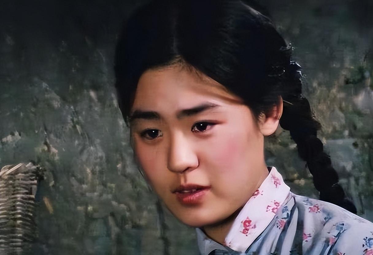 叢珊