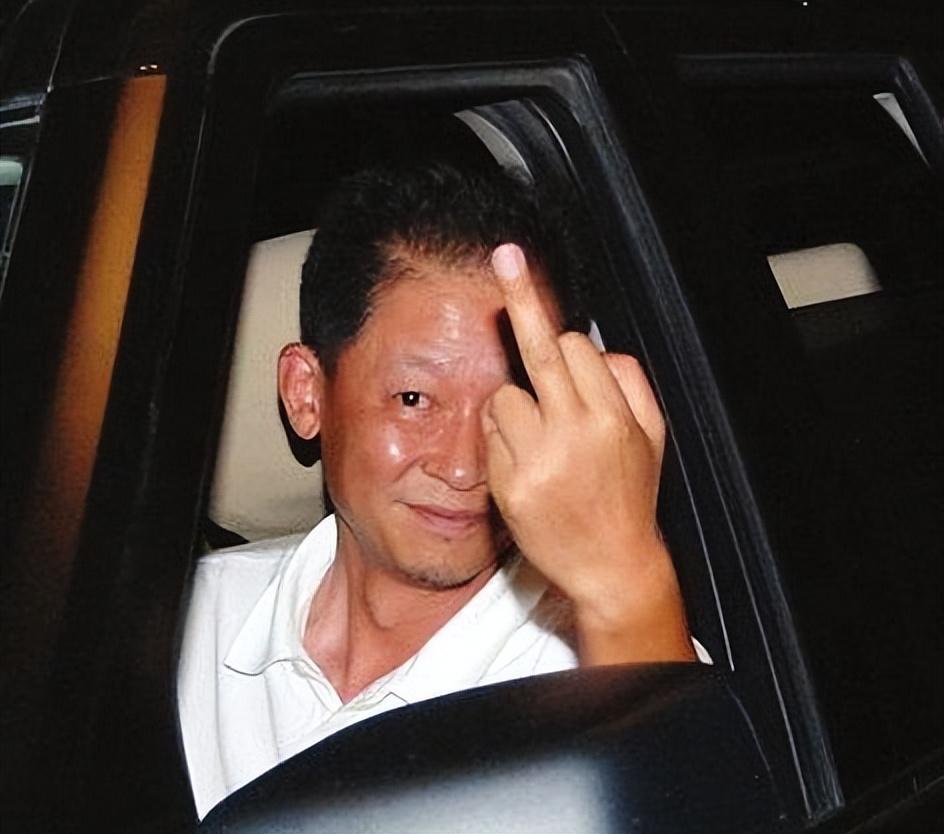 王志文
