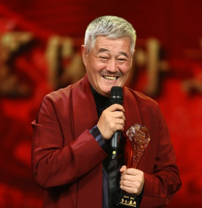 鞏漢林