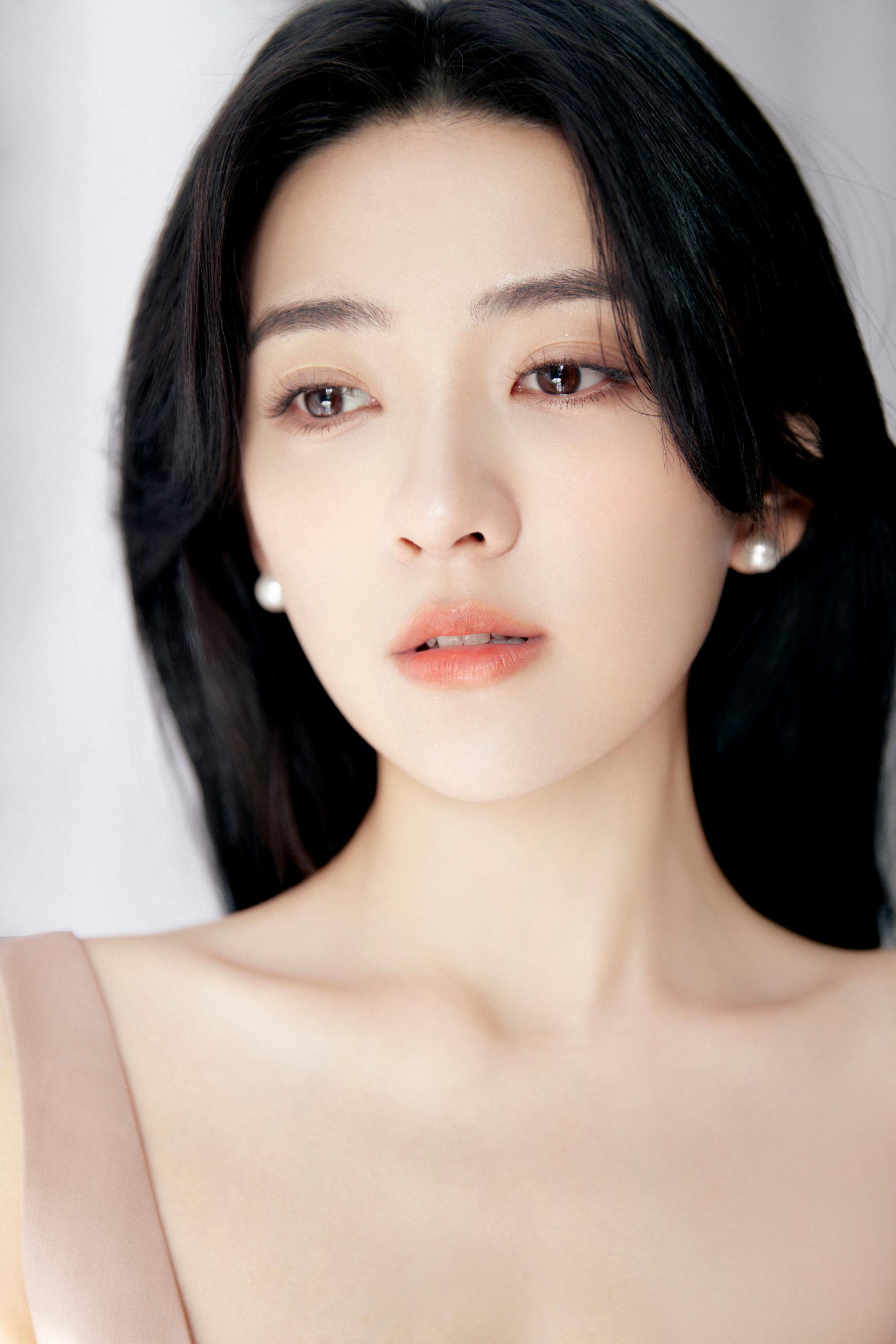梁潔
