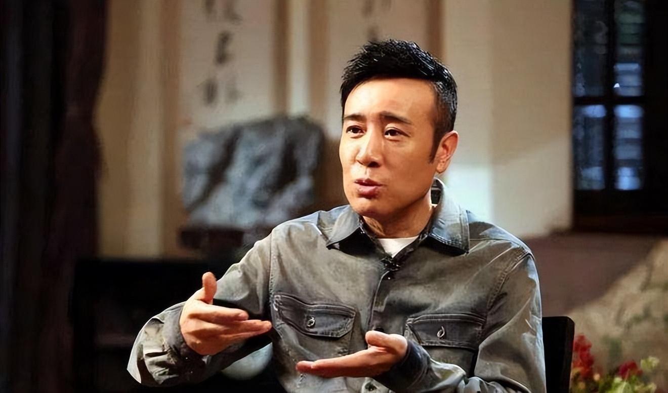 於和偉