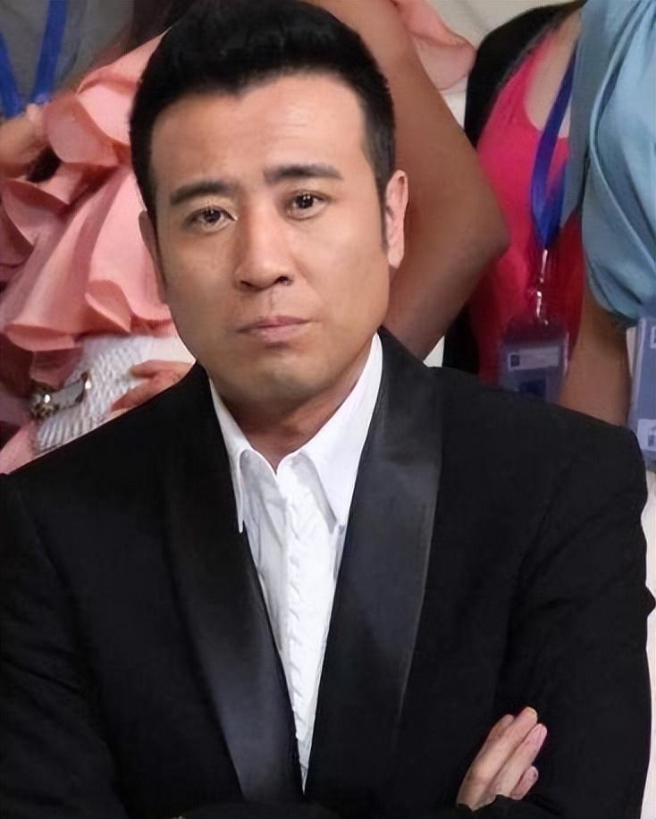 於和偉